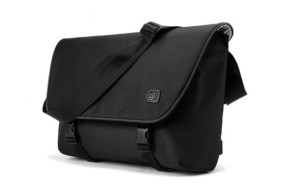 Booq Courier Messenger Bag