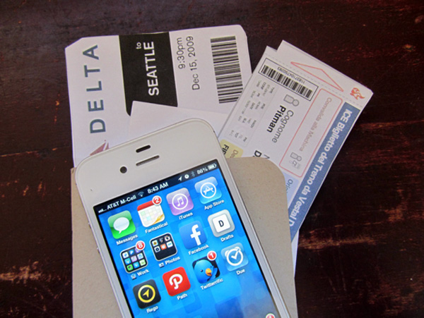 iPhone Travel Gear