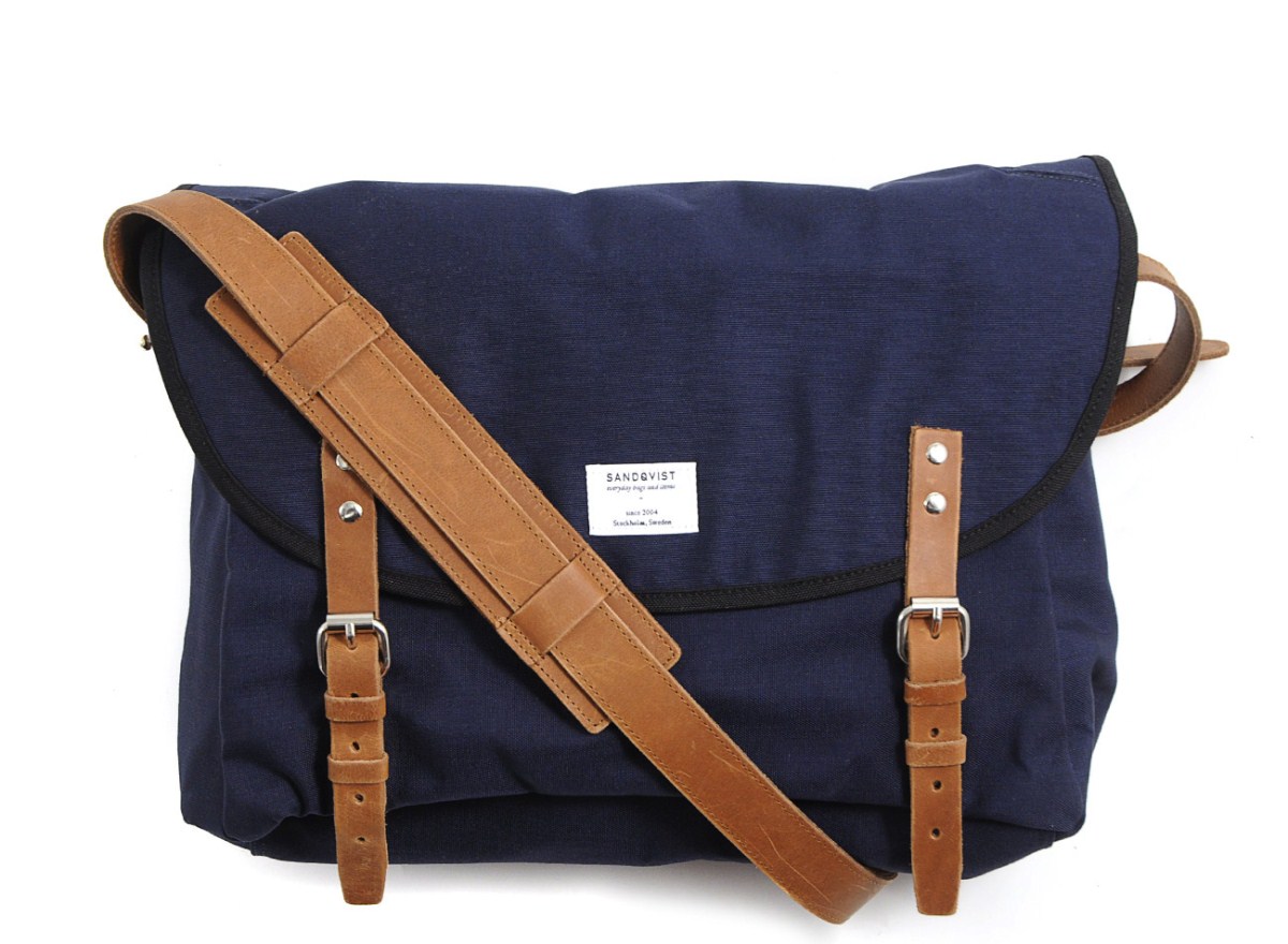 Sandqvist Erik Blue Messenger Bag